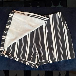 Charloette Russe Black & White Striped Skort